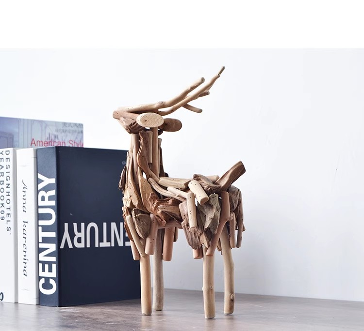Handmade solid wood deer handicraft ornament