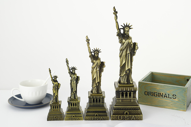 Free Muses like travel crafts ornaments