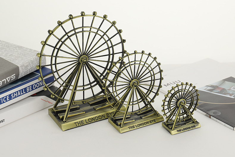 Metal Ferris wheel, construction model, crafts, ornaments