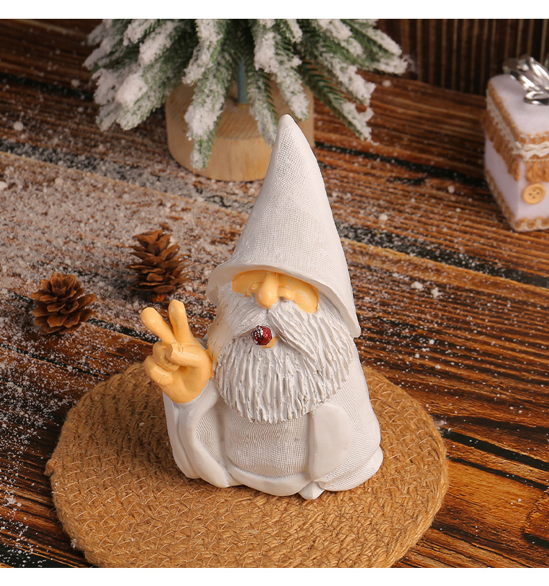 Scissors hands white beard dwarf resin handicraft ornament