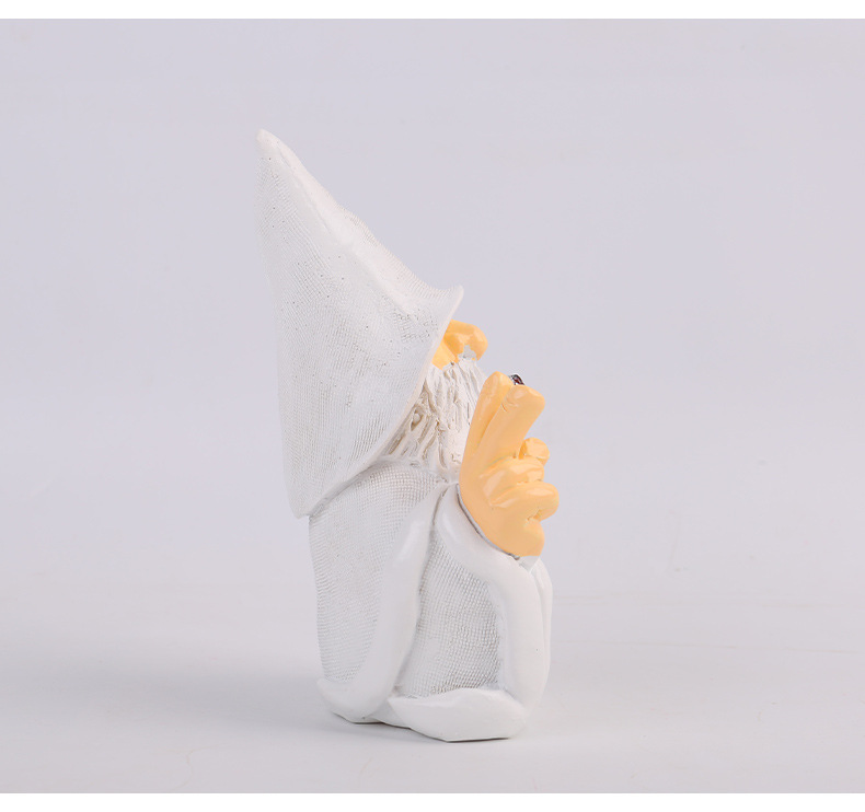 Scissors hands white beard dwarf resin handicraft ornament