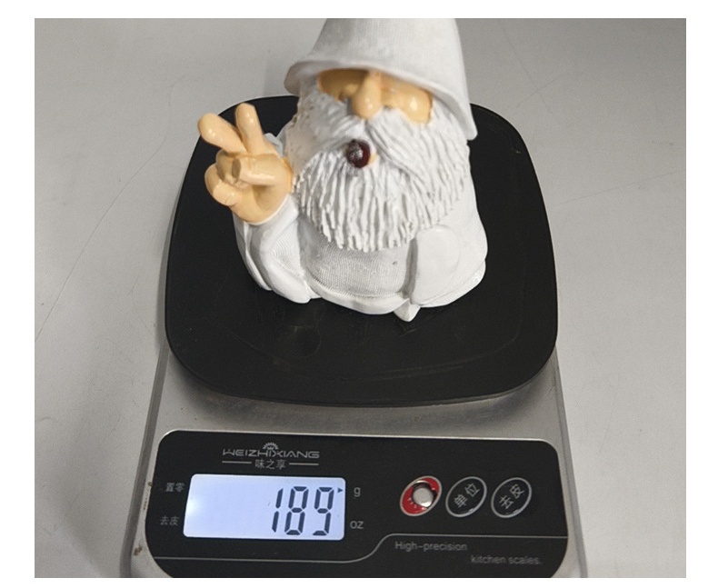 Scissors hands white beard dwarf resin handicraft ornament
