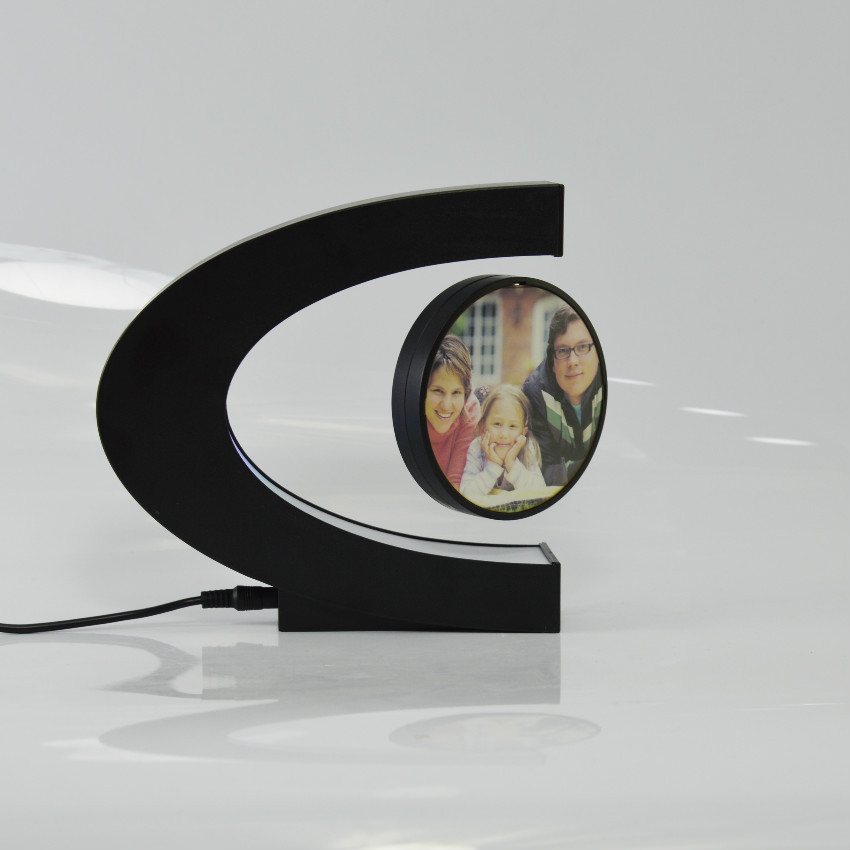 Magnetic levitation C-shaped photo frame craft ornaments