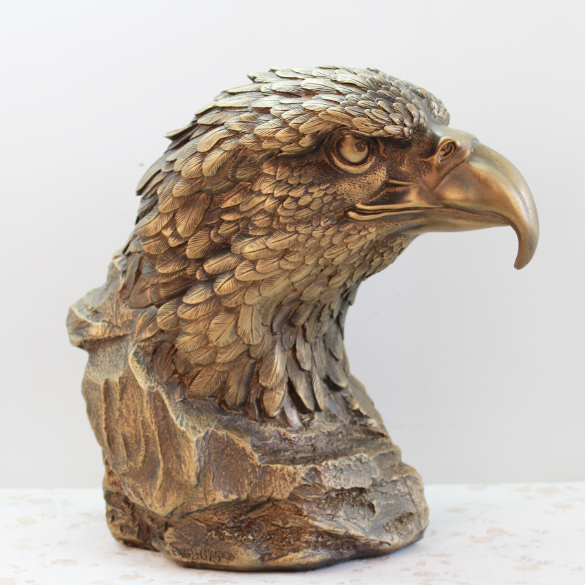 Ancient copper eagle head, resin, crafts, ornaments