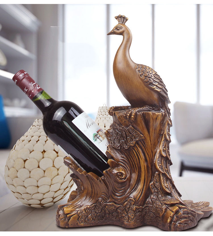 Creative peacock red wine shelf, resin, crafts, ornaments