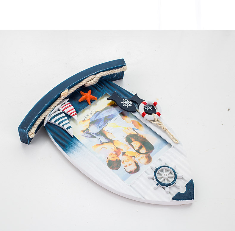 Wooden photo frame in the shape of a sailboat, creative, personalized