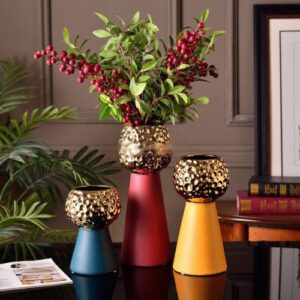 Morandi ceramic vase, red, yellow, green, gold